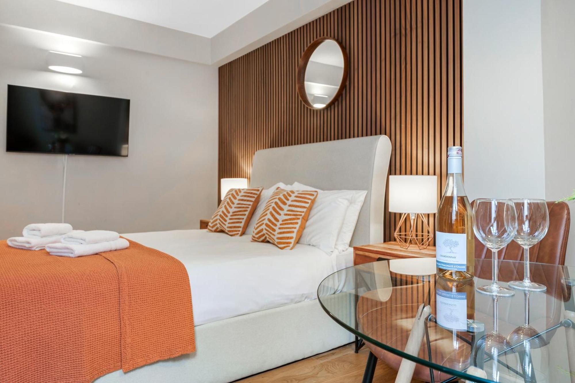 Elegant Apartment In Chelsea Лондон Екстериор снимка